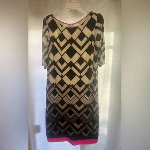 NWOT- Eliza J Geometric Print Zippered Lined Dress. Size‎ 12.
